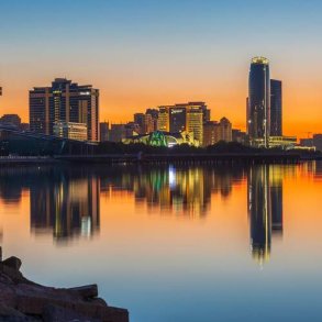 Азербайджан — это теплое Каспийское море, восточное гостеприимство и вкуснейшая кухня