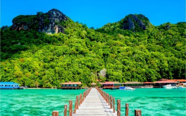 ПРОВЕДИ НОВЫЙ ГОД НА ОСТРОВЕ ЛАНГКАВИ!