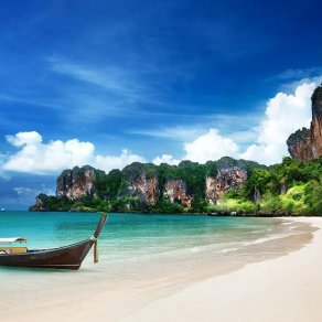 Освежайся в лазурных водах ОАЭ!