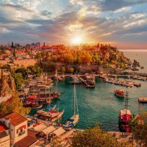 В мае в Турции уже открывается купальный сезон